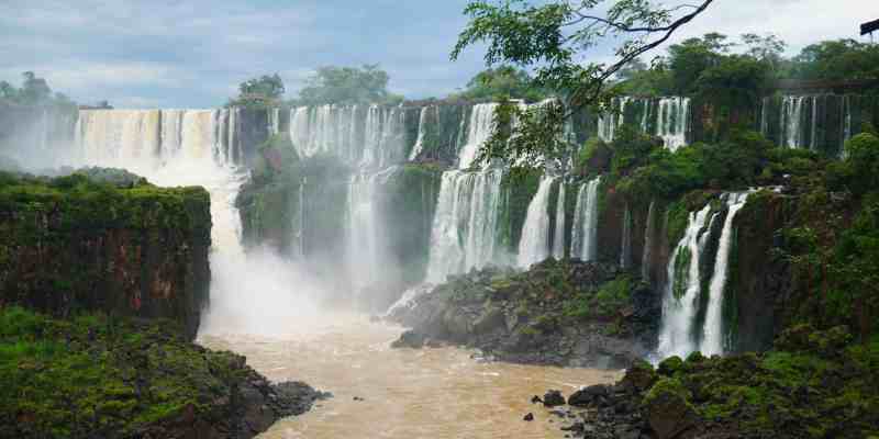 南米ミステリー小説